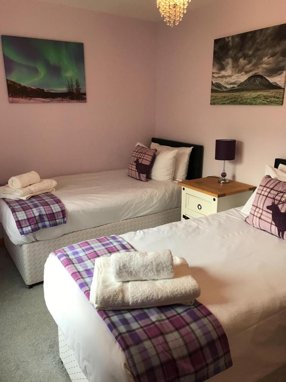 Glenlochy Nevis Bridge Apartments フォート・ウィリアム エクステリア 写真